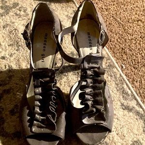 Women’s MADDEN GIRL size 10 heels